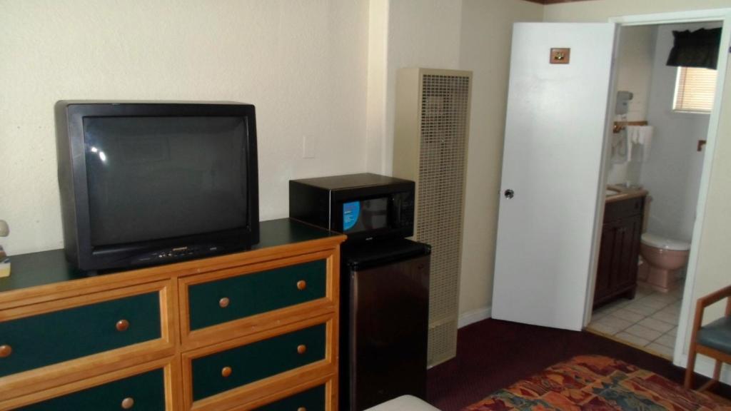 Travelers Inn And Suites Саут Лейк Тахо Стая снимка